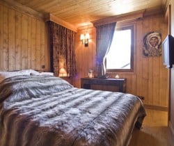 Chalet Shahtoosh: Bedroom 01