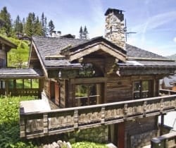 Chalet Shahtoosh: Exterior