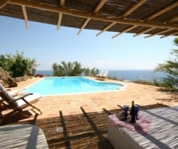 Villa Kirsty: Swimming pool