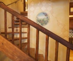 Chalet Apartment Abete: Stairs