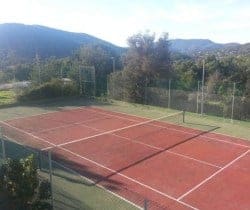 Villa Durga: Tennis court