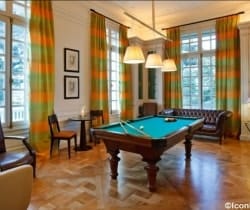 Villa Prix: Billiard room