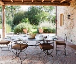 Villa Ansonica: Al fresco dining area