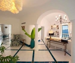 Villa Caruso: Living room