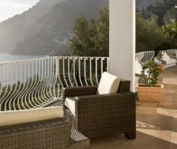 Villa Seirenes: Outdoor chill out area