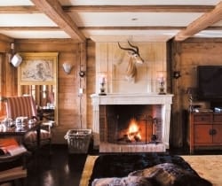 Chalet L: Living Room