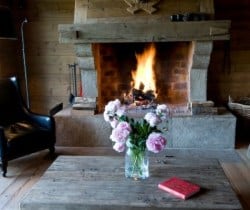 Chalet Irvin: Fireplace