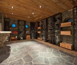 Chalet Volante: Wine cellar