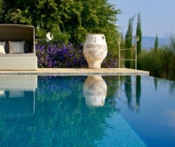 Villa-Aglaia-Swimming-pool