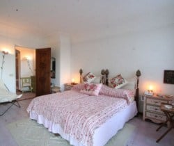 Villa Regina-double bedroom