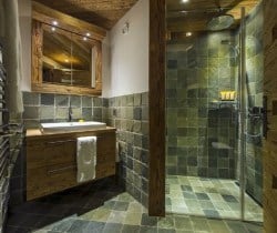 Apartment Vadar: Bathroom