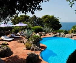 Villa Artemide: Swimming pool