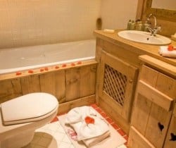 Chalet Ancora: Bathroom