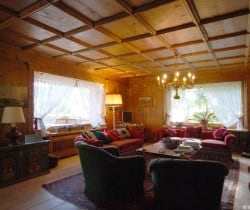 Chalet Tofana: Living room