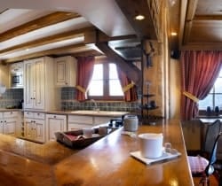 Chalet Sonalon: Kitchen