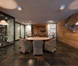 Chalet Hawk: Interior