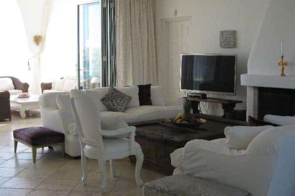 Villa Almuzara: Living room