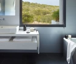 Villa Anjara: Bathroom
