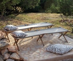 Villa Gazules: Sunbeds