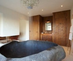 Villa Magat: Bathroom