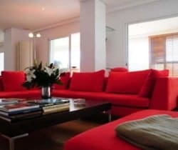 Villa Naoura: Living room