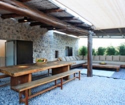 Villa Salgada - Al fresco dining area