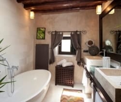 Villa Umami: Bathroom