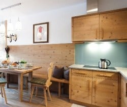 Chalet Apartment Campanella: Dining area