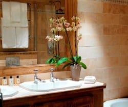 Chalet Chopine: Bathroom