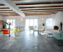 Villa Calacatta: Living and dining area
