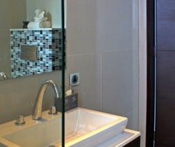 Villa Chackri: Bathroom