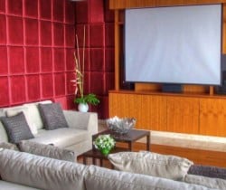 VIlla Minh: Cinema room