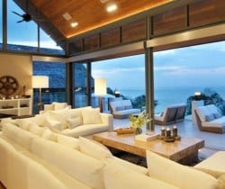 Villa Chan Grajang: Living room