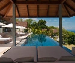 Villa Chan Grajang: Swimming pool