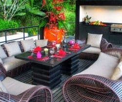Villa Yin: Outdoor chill out area