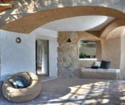 Villa Orange: Entrance