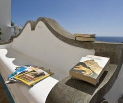 Villa Seirenes: Outdoor chill out area