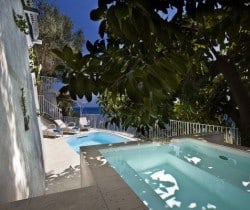 Villa Seirenes: Outdoor Jacuzzi