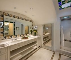 Villa Zephir: Bathroom