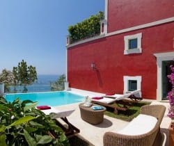 Villa Peacock: Outdoor pool