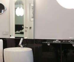 Villa Peacock: Bathroom