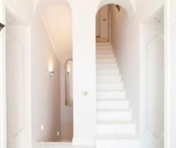 Villa Peacock: Stair