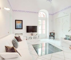 Villa Peacock: Living room