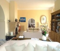 Villa Mistral: Living room