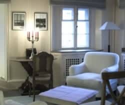 Chesa Albertini: Sitting room