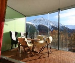 Apartment Calm: Outdoor chill out area