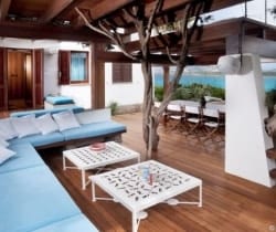 Villa Aqua: Al fresco dining area