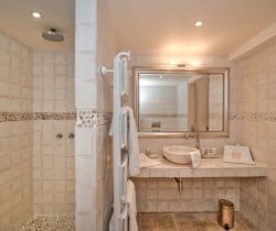 Villa Kassie: Bathroom
