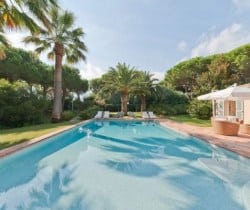 Villa Kitty: Swimming pool