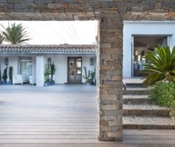 Villa Nadine: Porch